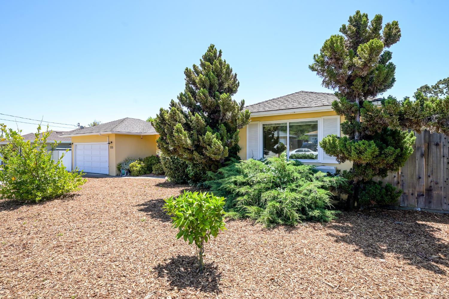 555 Arthur Street Novato, CA 94947 - Photo 2 of 31