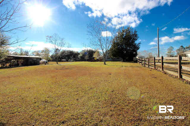16266 Mcdowell Road Bay Minette, AL 36507 - Photo 6 of 45 Front Yard