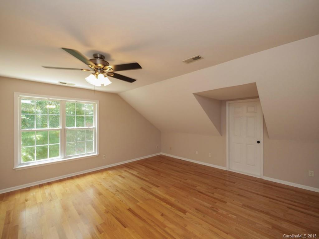 4422 Augusta Ridge Court, Unit 161 Denver, NC 28037 - Photo 15 of 24 Gallery Image 15