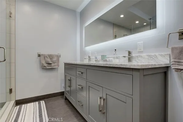 $1,379,999 | 6911 Valmont Street, Tujunga, CA 91042