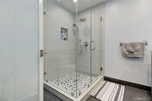 $1,379,999 | 6911 Valmont Street, Tujunga, CA 91042