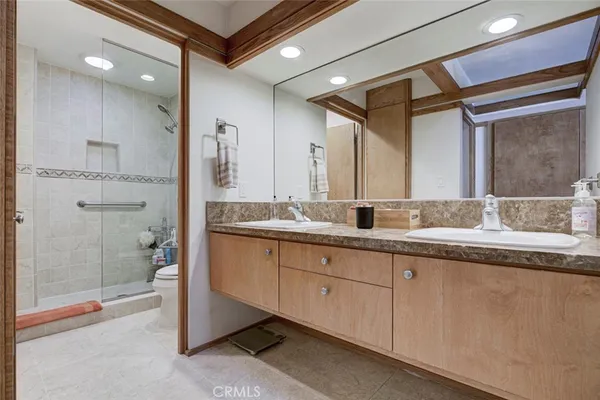 $1,379,999 | 6911 Valmont Street, Tujunga, CA 91042