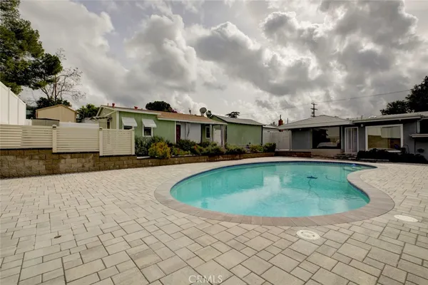 $1,379,999 | 6911 Valmont Street, Tujunga, CA 91042