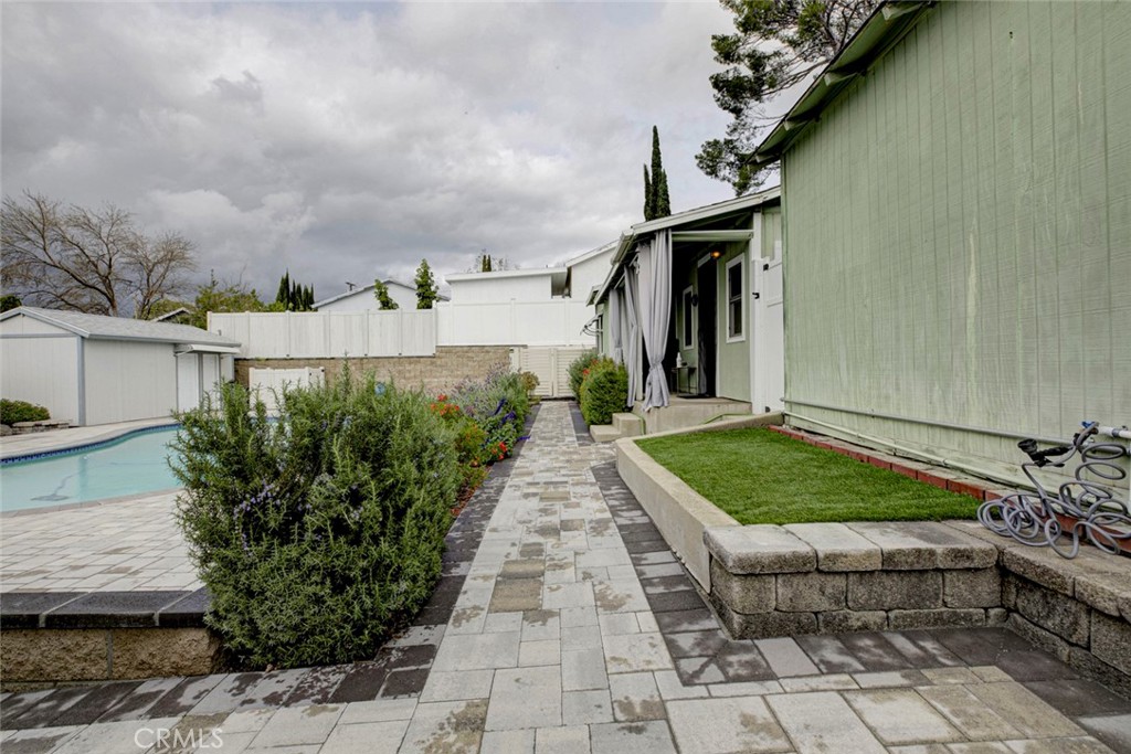 6911 Valmont Street Tujunga, CA 91042 - Photo 40 of 55 a view of a back yard of the house