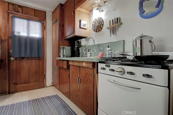 $1,379,999 | 6911 Valmont Street, Tujunga, CA 91042
