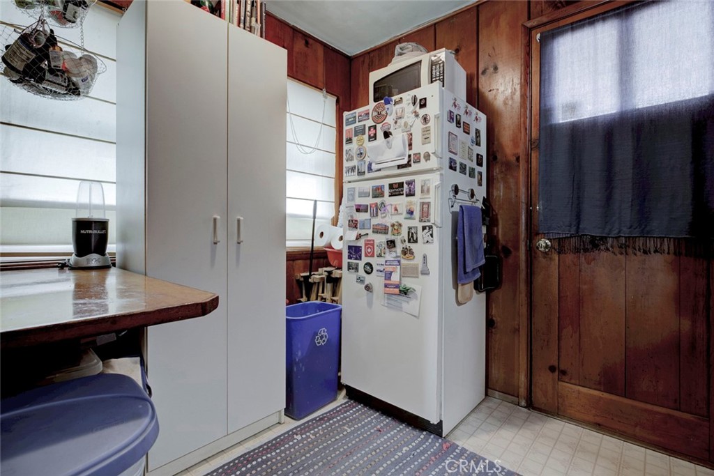 6911 Valmont Street Tujunga, CA 91042 - Photo 47 of 55 a view of a workspace