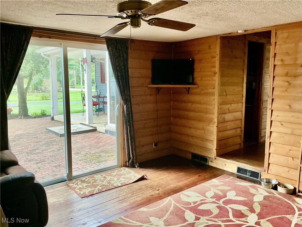 7975 South Cleveland Massillon Road Clinton, OH 44216 - Photo 22 of 48