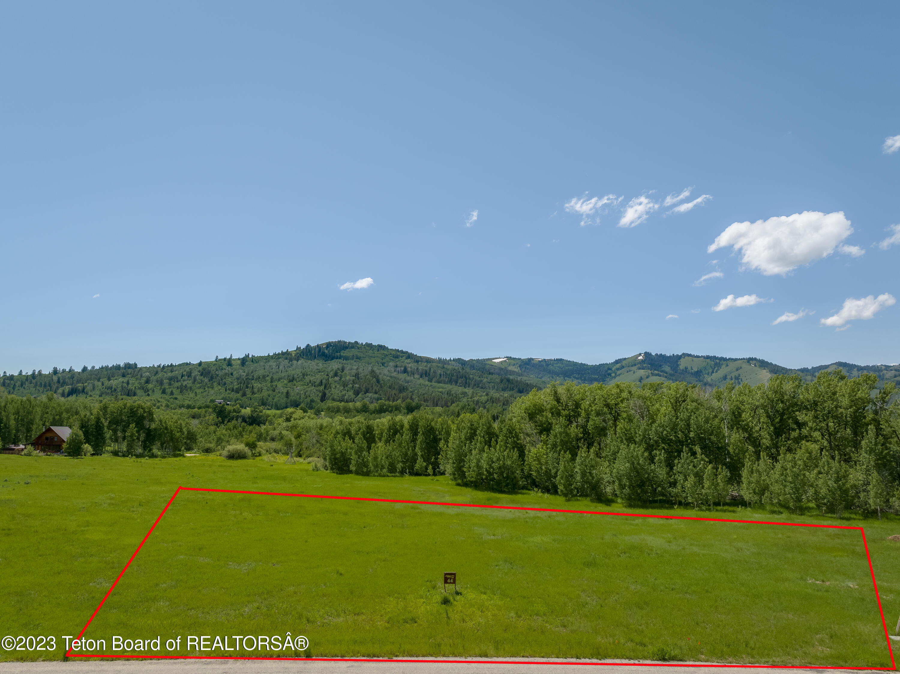 9830 Hiddenwaters Lane Victor, ID 83455 - Photo 3 of 17 02-HIdden Waters 44-2