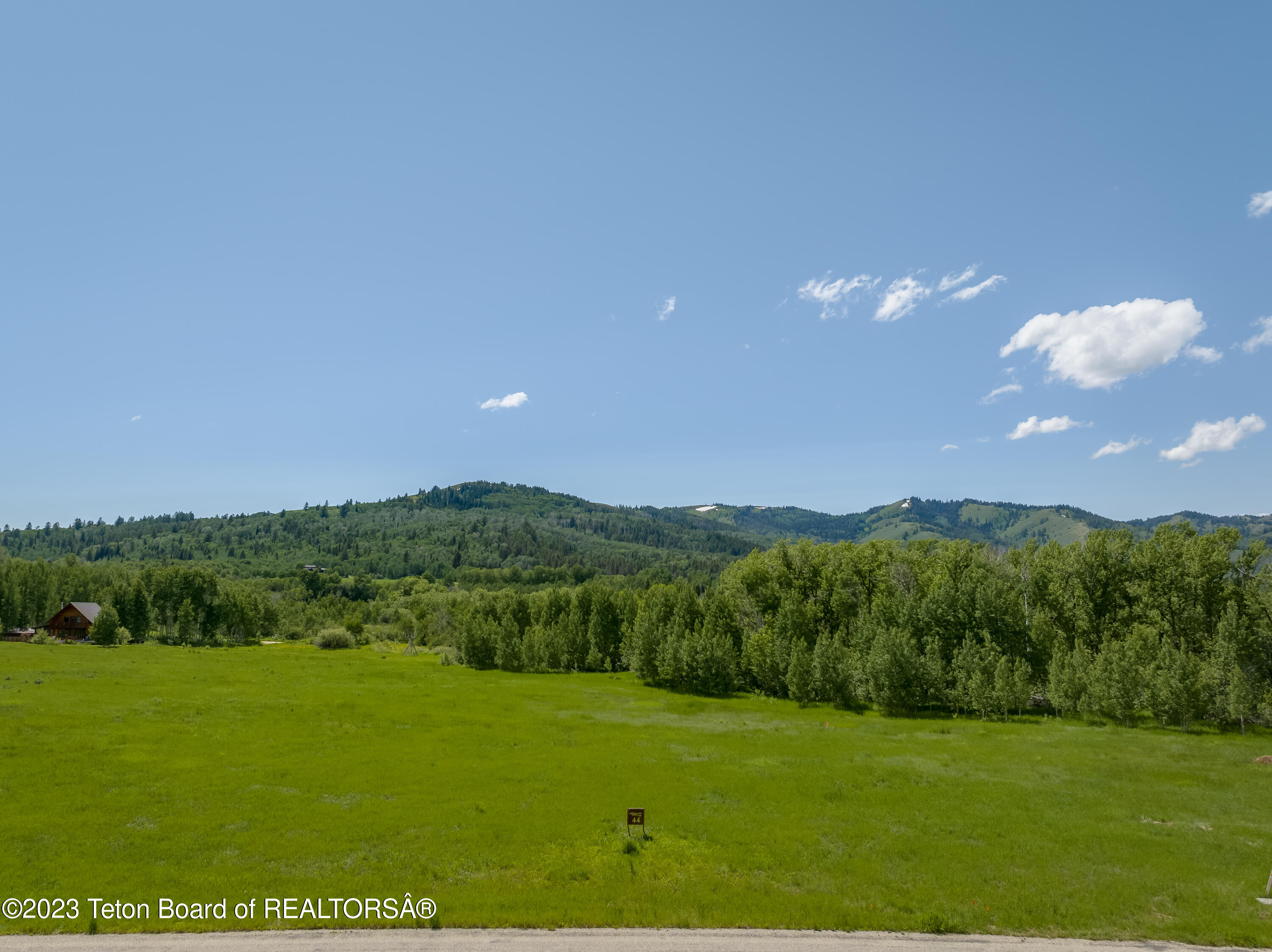 9830 Hiddenwaters Lane Victor, ID 83455 - Photo 8 of 17 03-HIdden Waters 44-3
