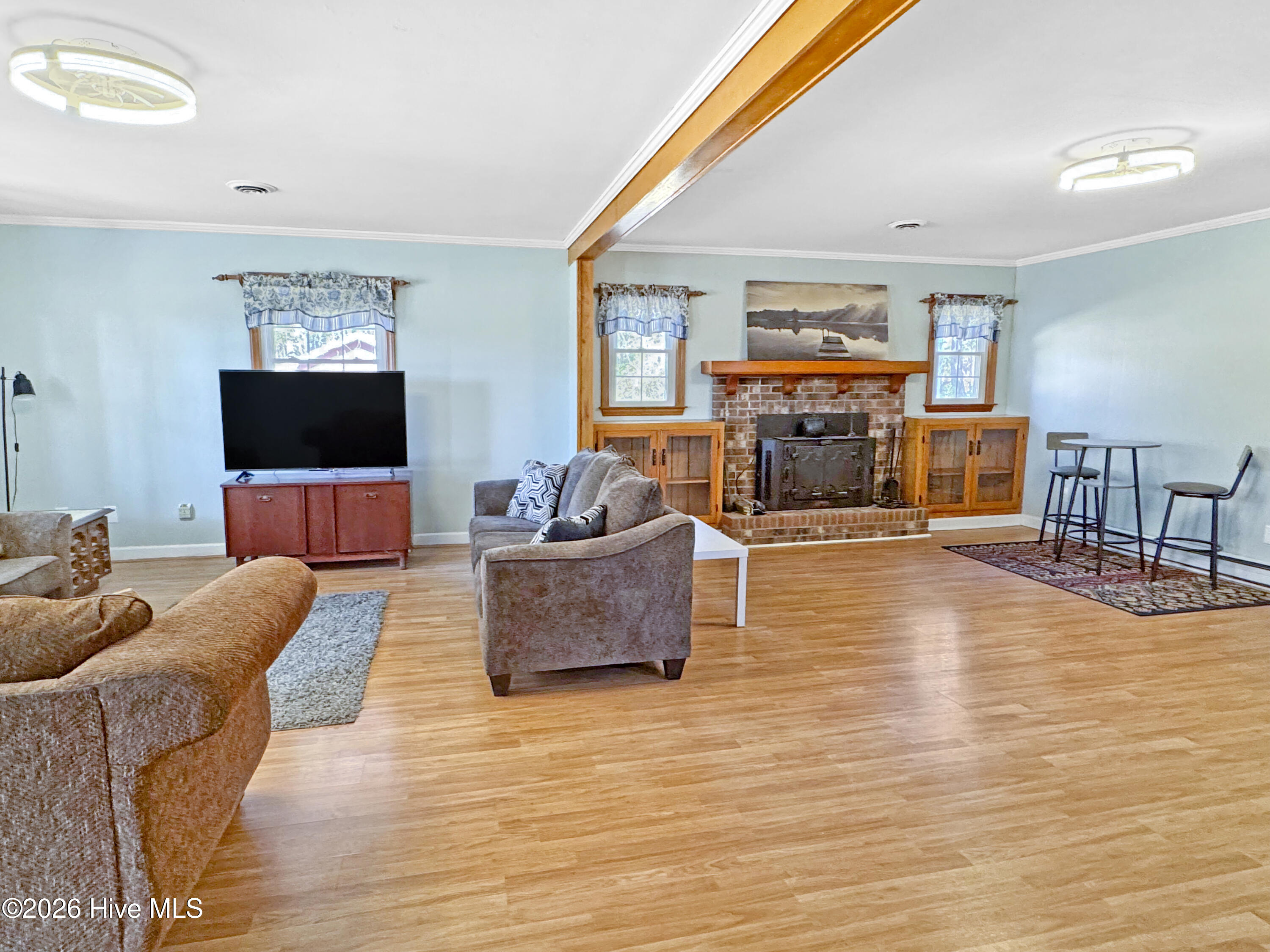 279 Clark Road Bath, NC 27808 - Photo 3 of 19 Living room