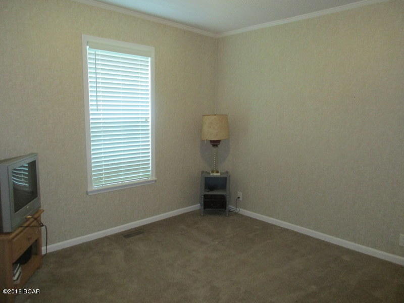 2860 Cypress Grove Road Grand Ridge, FL 32442 - Photo 16 of 20 Gallery Image 16