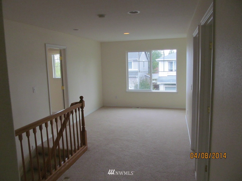 17814 110th Place Southeast Renton, WA 98055 - Photo 10 of 11 Gallery Image 10