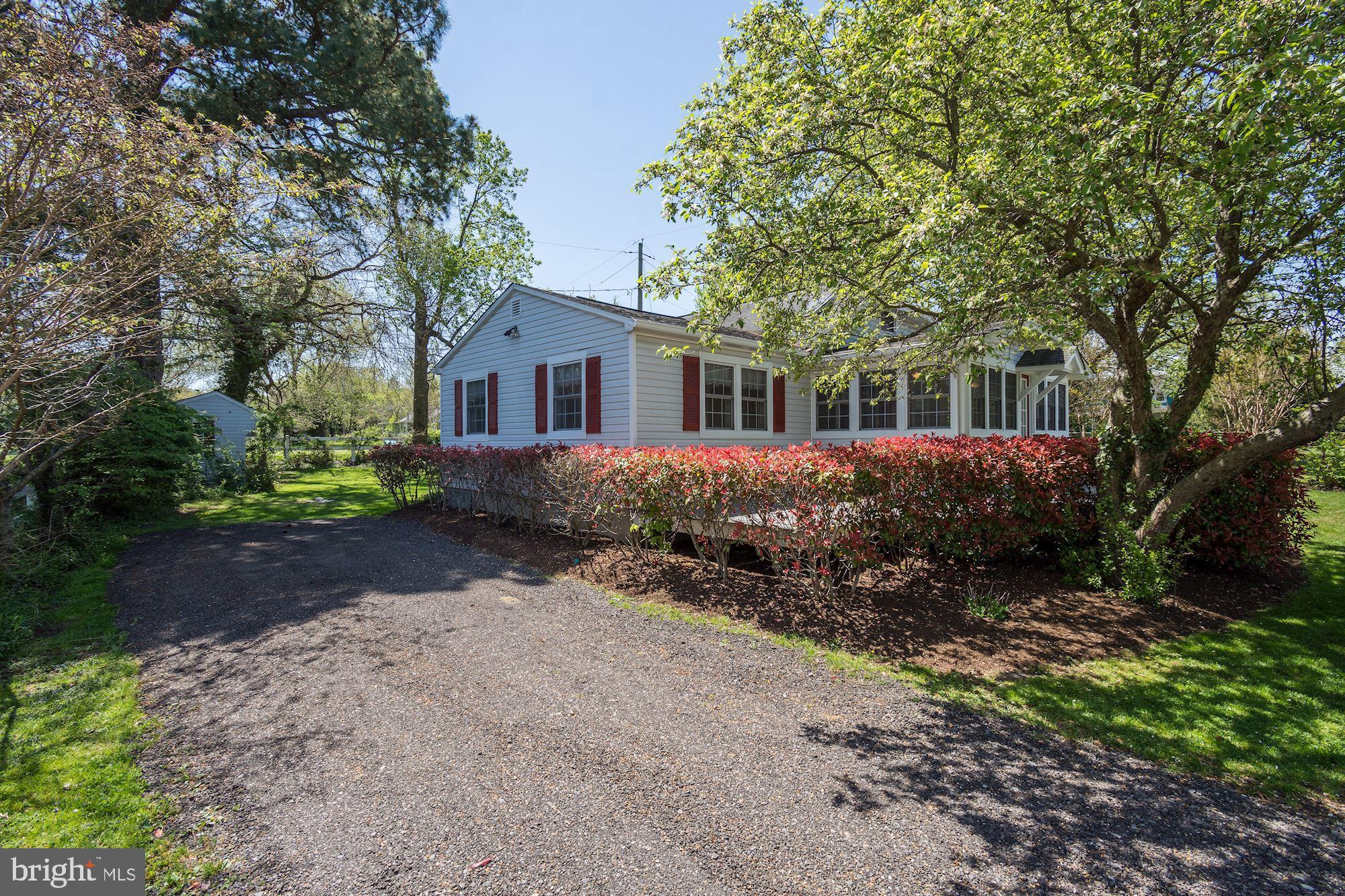 509 Arkhaven Road Tracys Landing, MD 20779 - Photo 2 of 40 Driveway