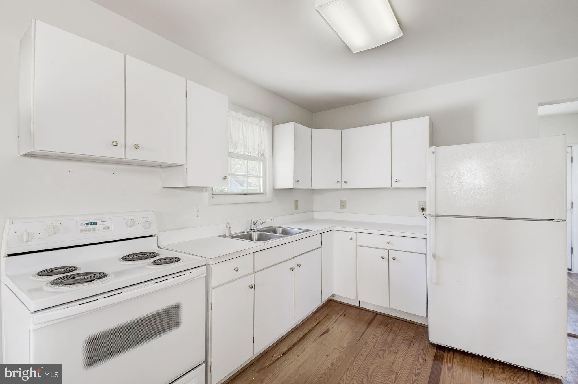 509 Arkhaven Road Tracys Landing, MD 20779 - Photo 22 of 40 Kitchen