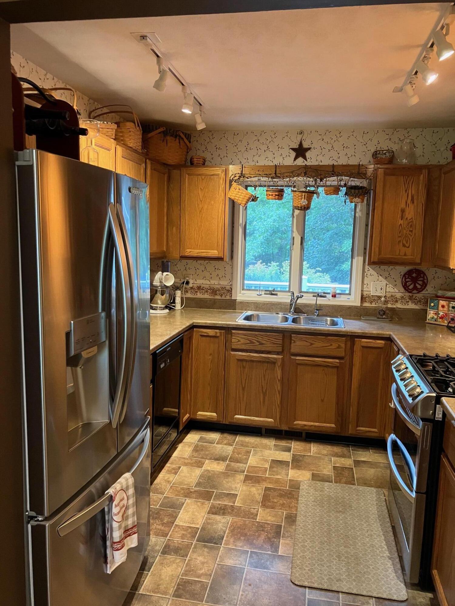 26095 Smother Road Sturgis, MI 49091 - Photo 17 of 37 Smother18