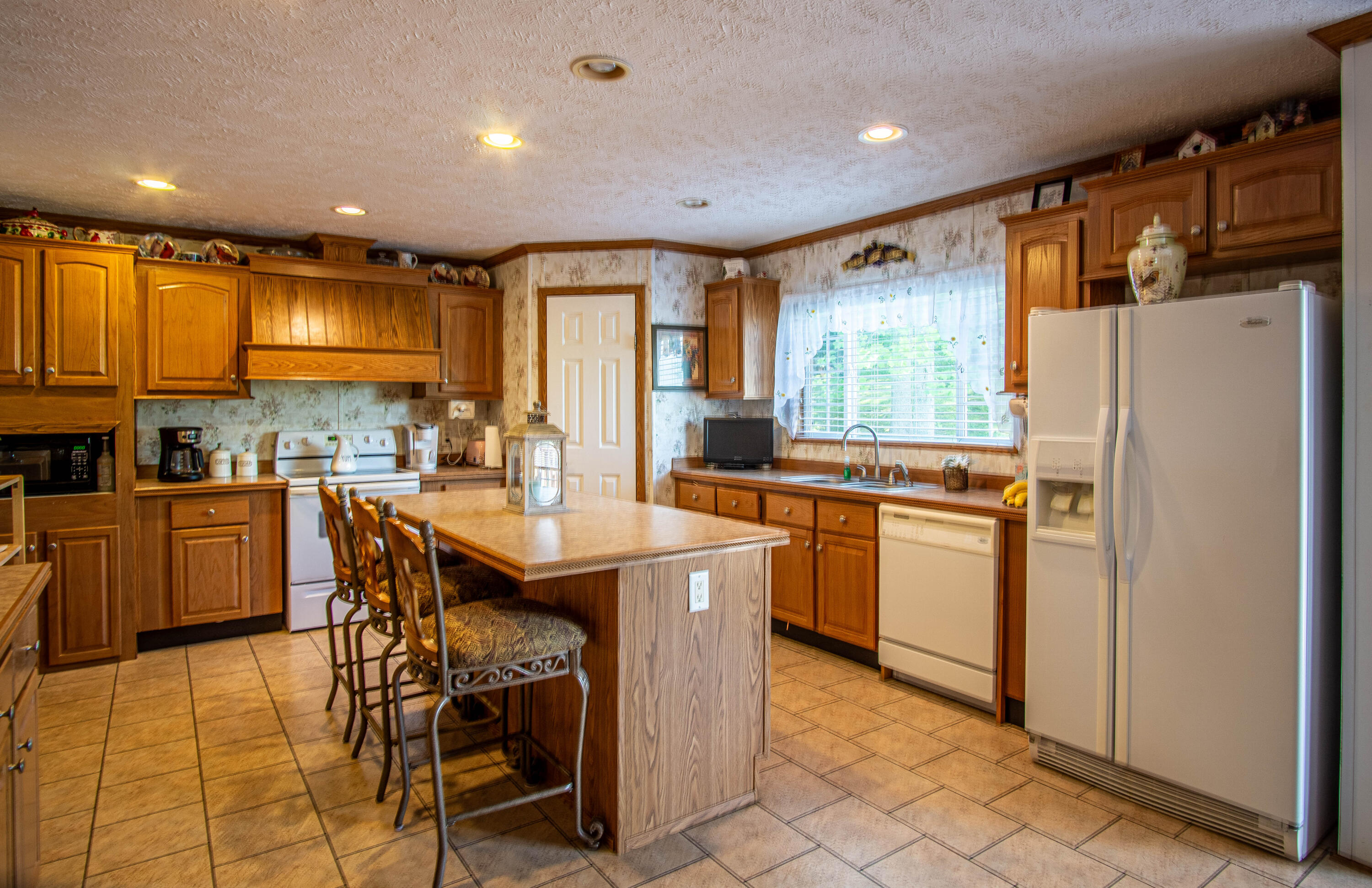 250 Red Fox Road Williamsburg, KY 40769 - Photo 9 of 39 DSC08388-HDR
