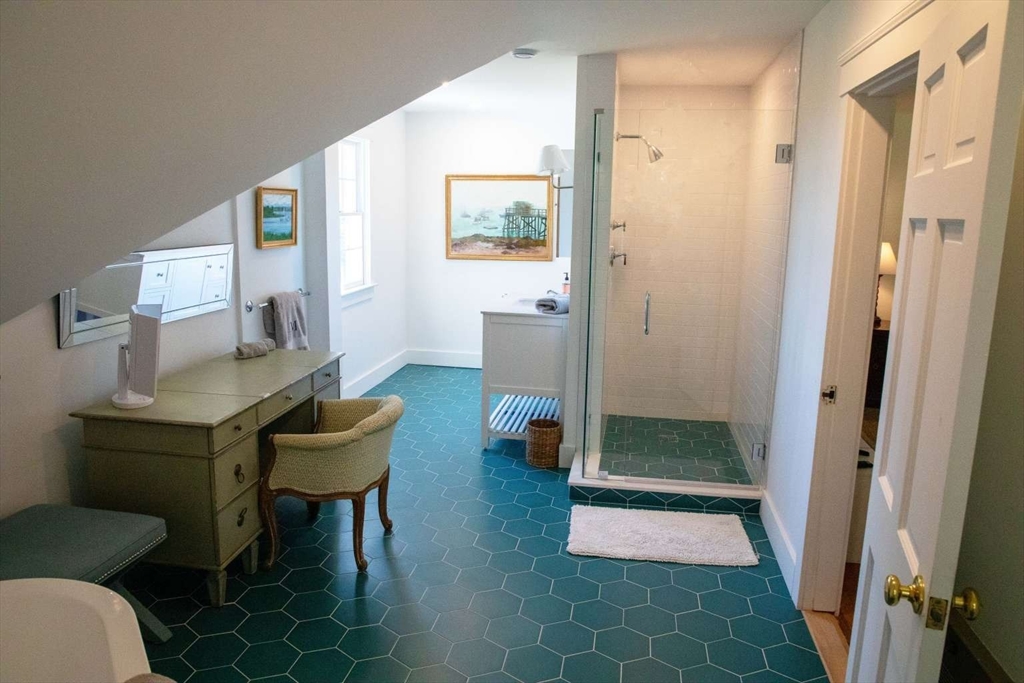 512 River Road Westport, MA 02790 - Photo 24 of 37
