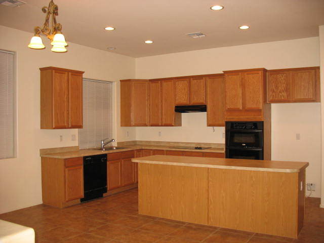 41124 West Coltin Way Maricopa, AZ 85138 - Photo 2 of 7 kichen