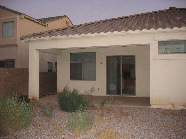 41124 West Coltin Way Maricopa, AZ 85138 - Photo 6 of 7 covered patio