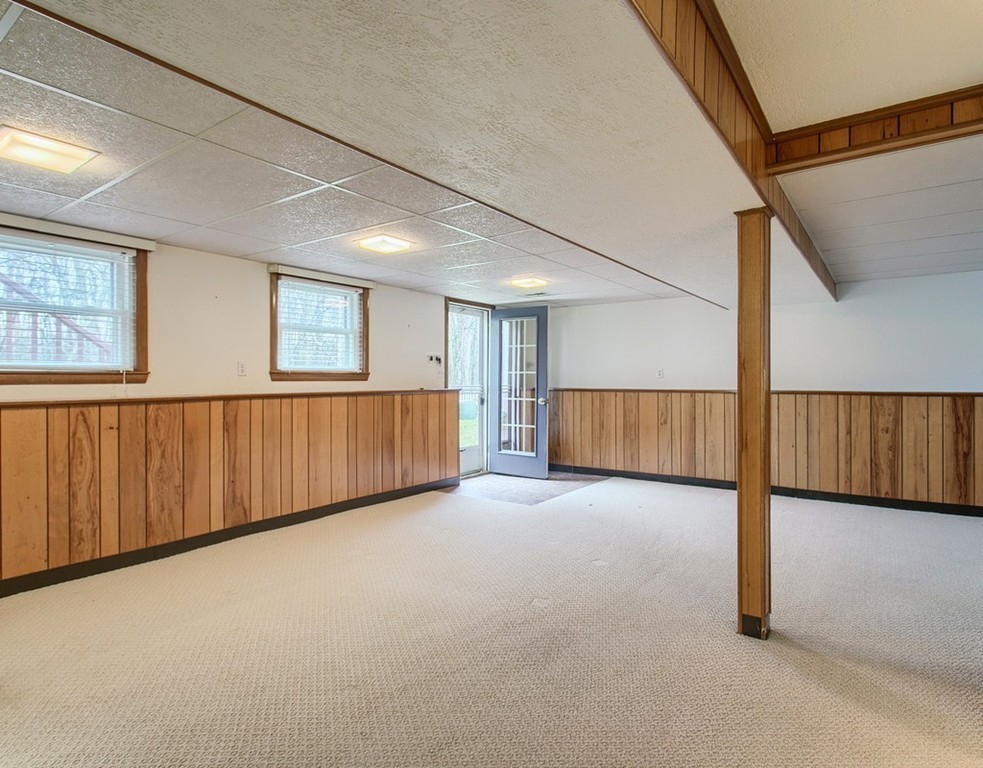 31 Dix Road Maynard, MA 01754 - Photo 19 of 26 Gallery Image 19