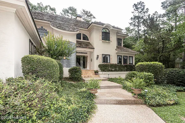 $579,900 | 129 Steeple Chase Road, Rocky Mount, NC 27804