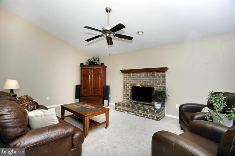 3129 Elmmede Road Ellicott City, MD 21042 - Photo 17 of 21 Family Room