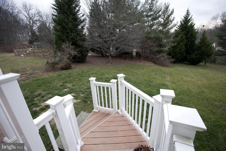 3129 Elmmede Road Ellicott City, MD 21042 - Photo 10 of 21 Backyard View