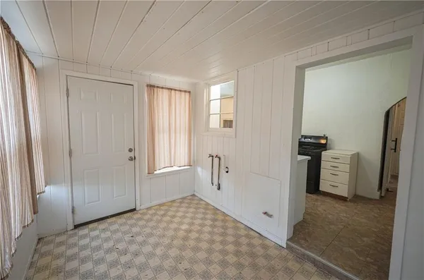 $69,500 | 1501 West 5th Street, Coffeyville, KS 67337