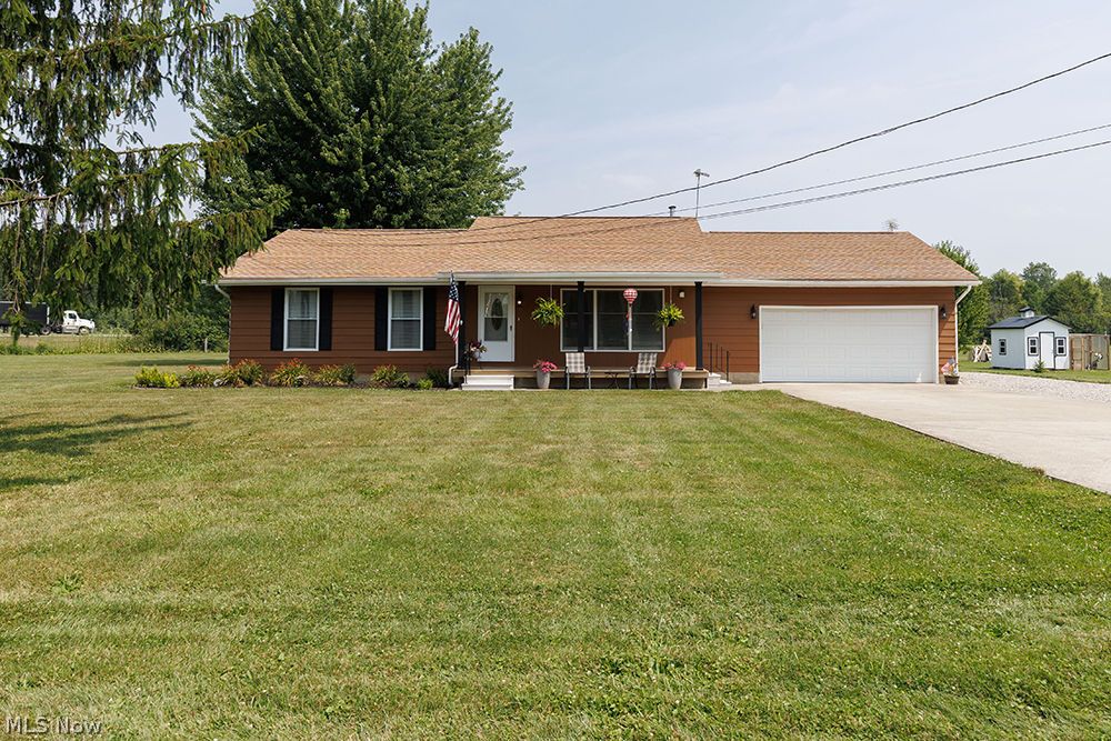 44194 Parsons Road Oberlin, OH 44074 - Photo 1 of 50 Unassuming from the front, but wait...