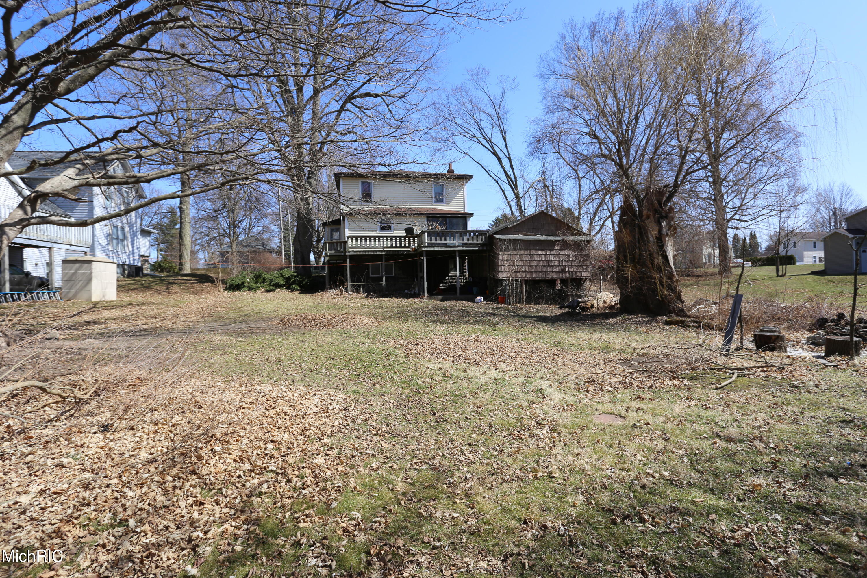 205 South Lincoln Avenue Three Rivers, MI 49093 - Photo 28 of 30 IMG_5558