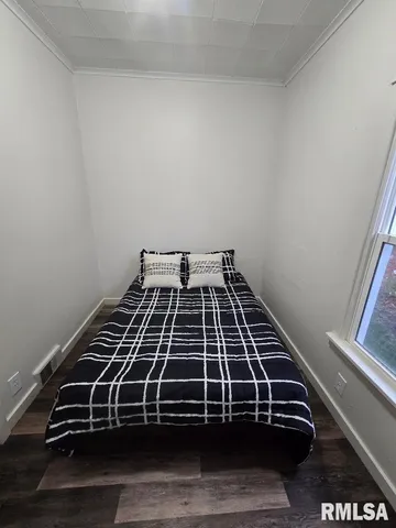 $139,900 | 418 19th Avenue North, Clinton, IA 52732