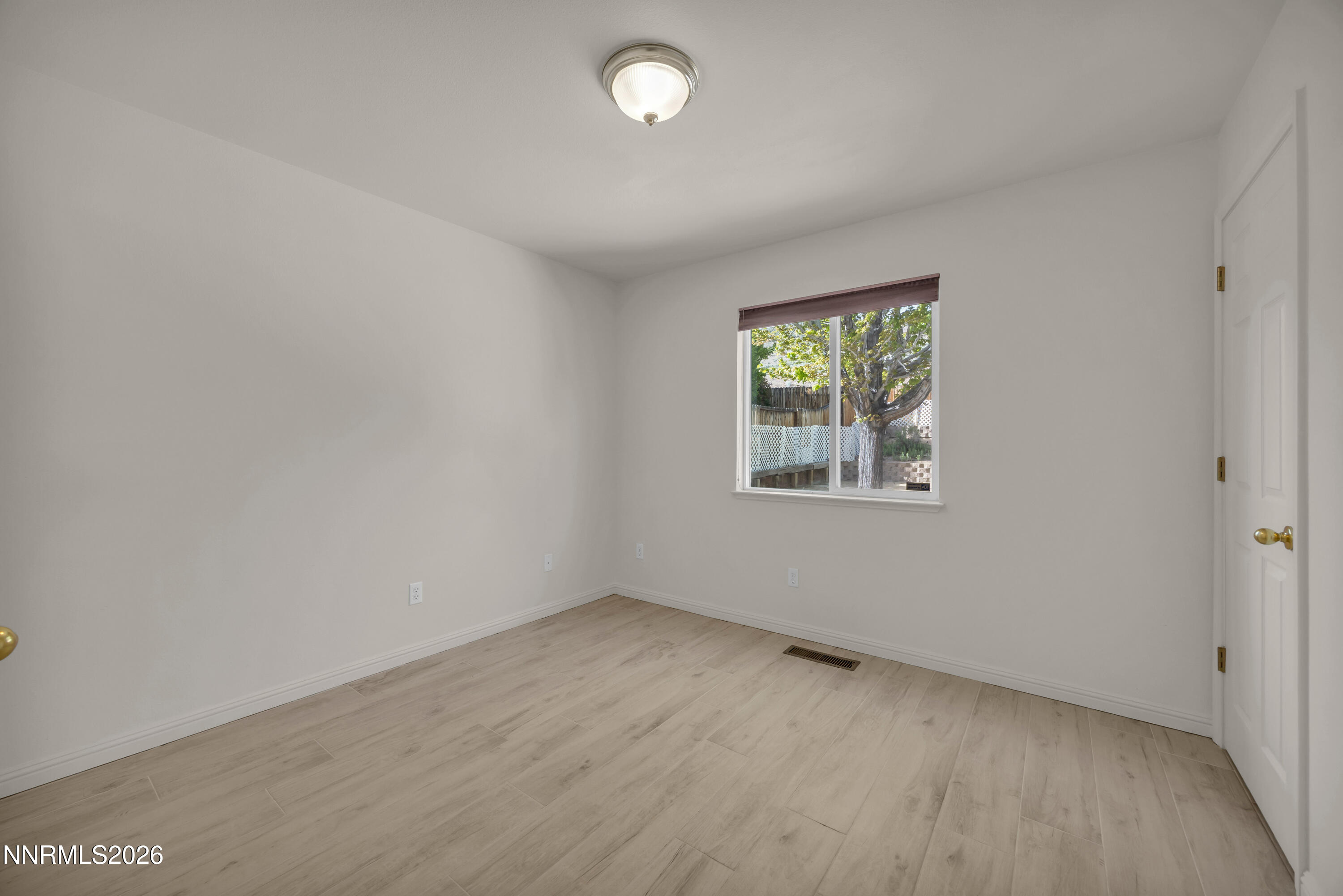 4065 Kings Row Reno, NV 89503 - Photo 15 of 41 28_img_0358