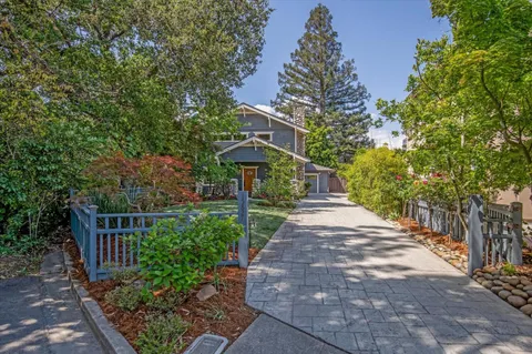 $2,998,000 | 15827 Linda Avenue, Los Gatos, CA 95032