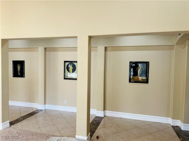 $4,695 | 7220 Shallowford Avenue, Las Vegas, NV 89131