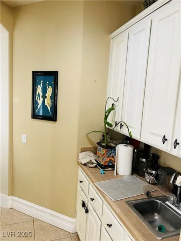 $4,695 | 7220 Shallowford Avenue, Las Vegas, NV 89131