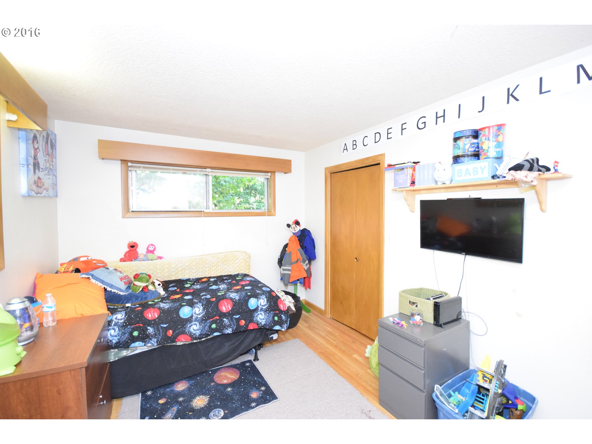 5244 Southwest Alfred Street Portland, OR 97219 - Photo 13 of 15 Gallery Image 13