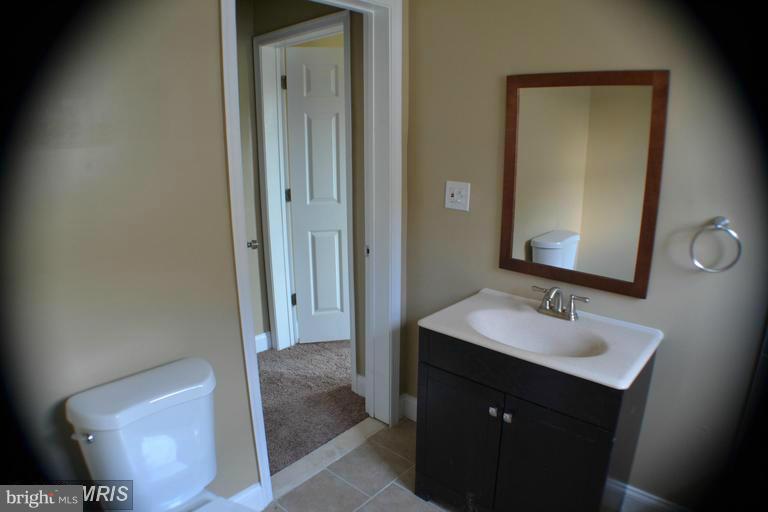3223 Vickers Road Baltimore, MD 21216 - Photo 19 of 23 Bath