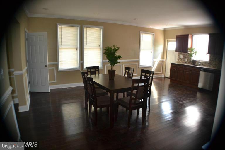 3223 Vickers Road Baltimore, MD 21216 - Photo 6 of 23 Interior (General)