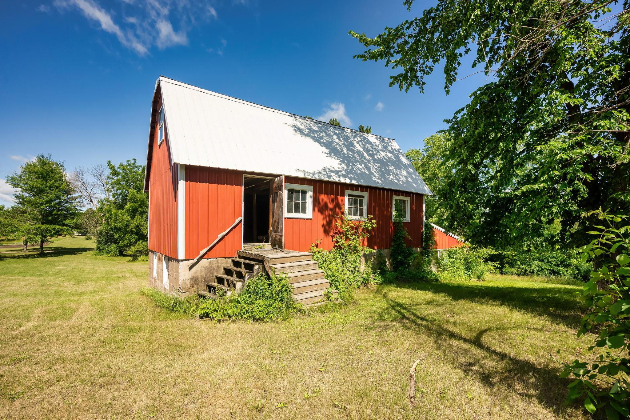 1292 County Rd H Star Prairie, WI 54026 - Photo 33 of 79