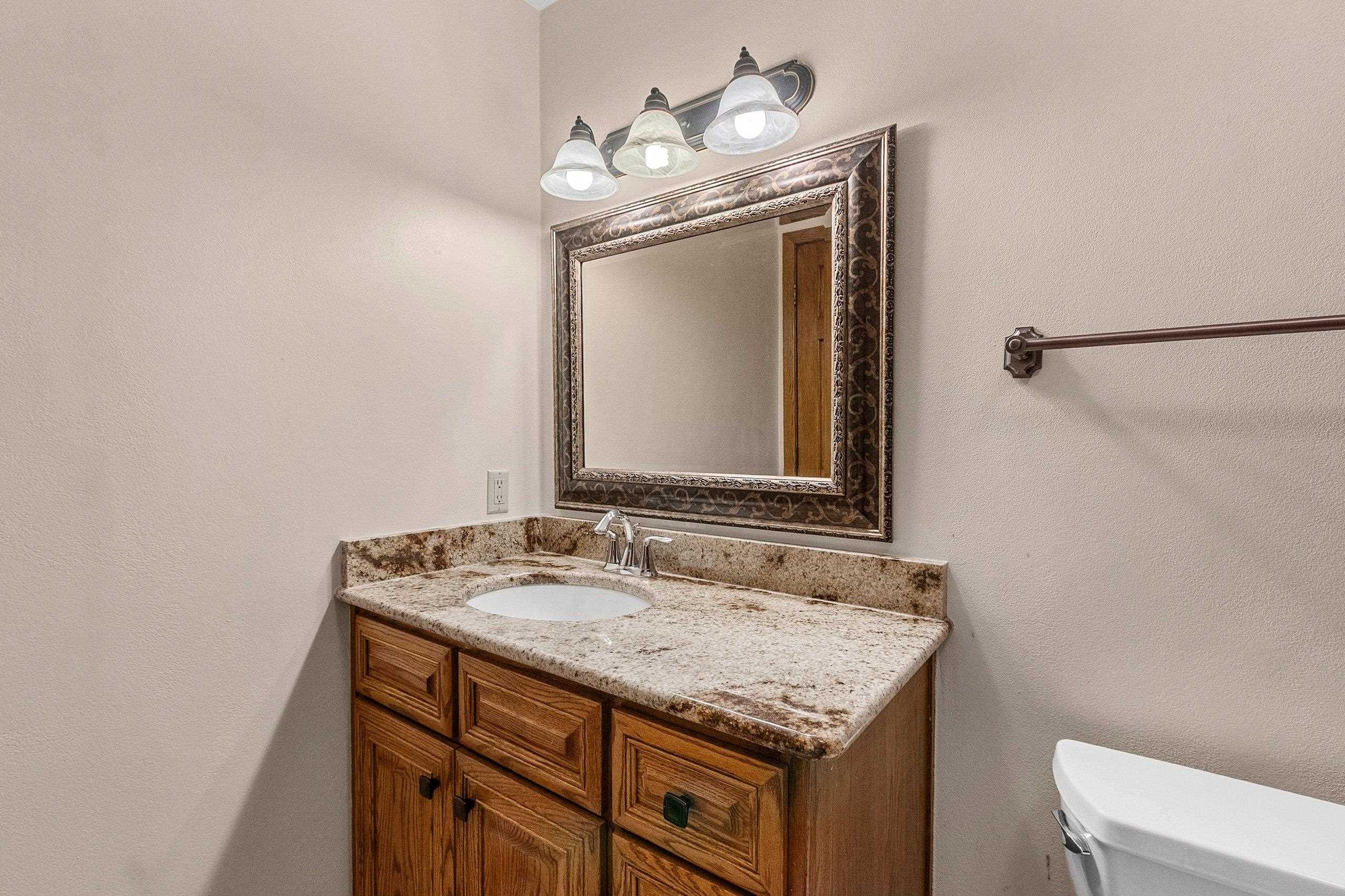 151 Harrys Gateway Appleton, WI 54914 - Photo 43 of 78