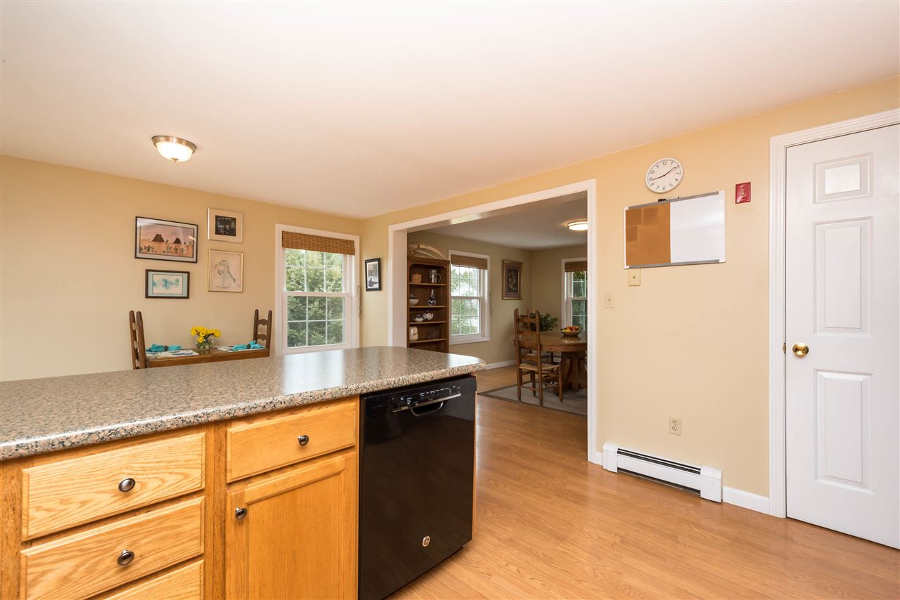 8 Riverside Farm Drive Lee, NH 03861 - Photo 13 of 40