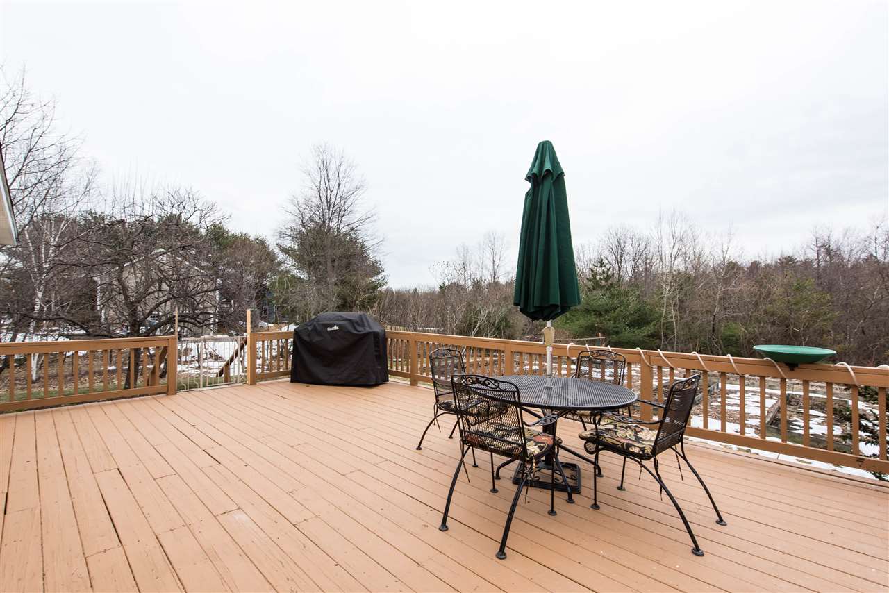 8 Riverside Farm Drive Lee, NH 03861 - Photo 7 of 40