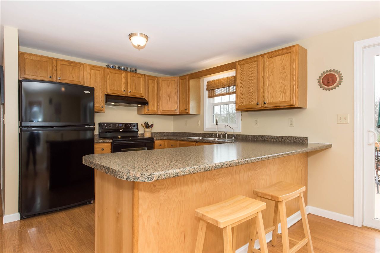 8 Riverside Farm Drive Lee, NH 03861 - Photo 8 of 40