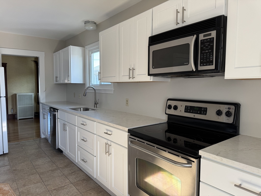 358 Eastern Avenue, Unit 2 Lynn, MA 01902 - Photo 2 of 25