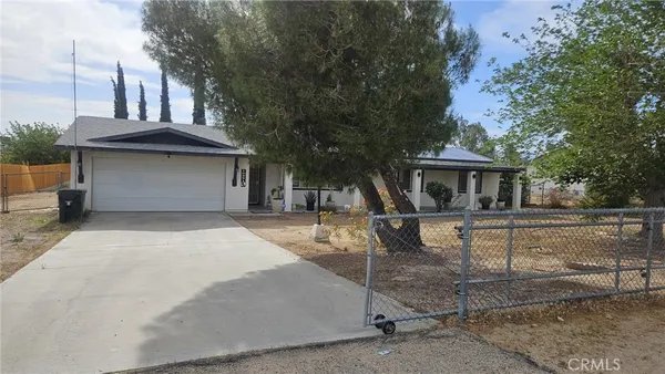 $425,000 | 10671 Pinon Avenue, Hesperia, CA 92345