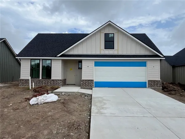 $5,750 | 4056 Lakeside Club Drive, College Station, TX 77845
