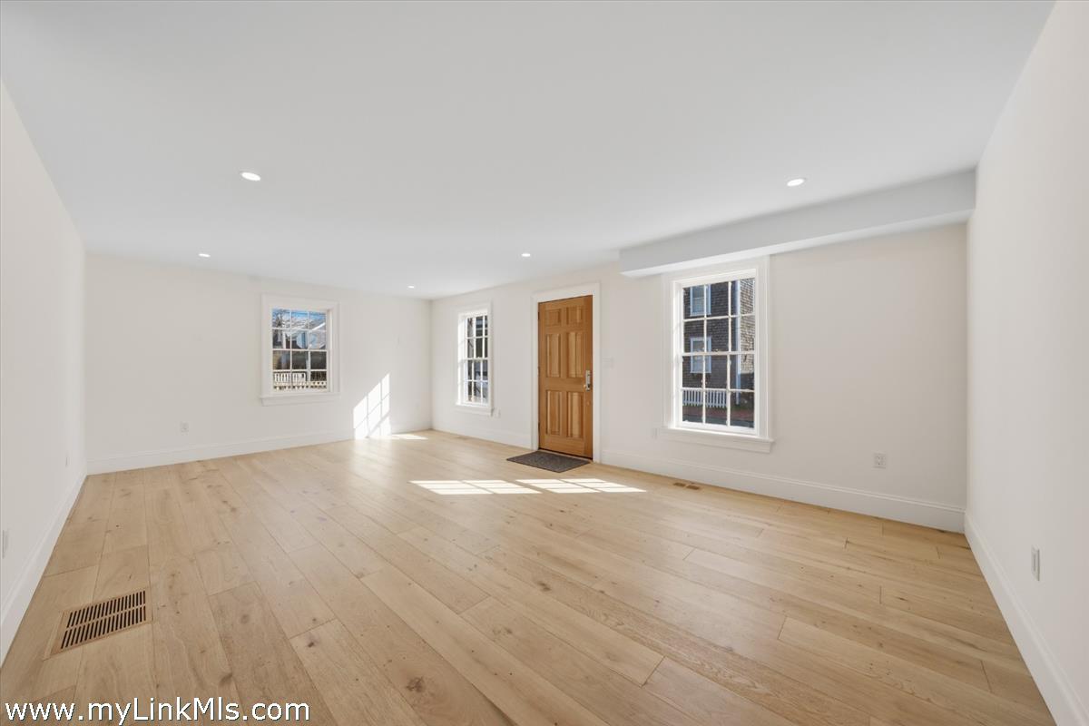 85 Orange Street Nantucket, MA 02554 - Photo 44 of 89