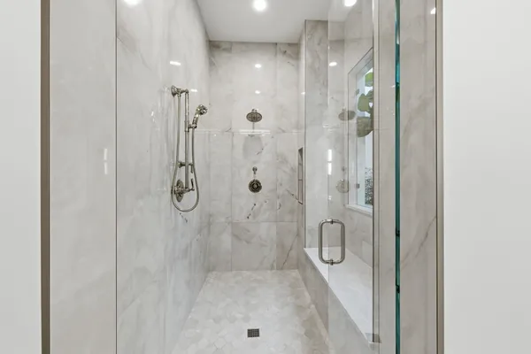 $6,500,000 | 136 South Shorewood Drive, Granite Shoals, TX 78654