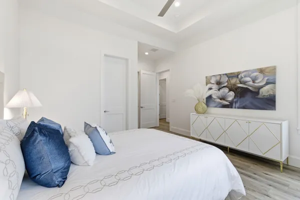 $6,500,000 | 136 South Shorewood Drive, Granite Shoals, TX 78654