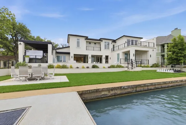 $6,500,000 | 136 South Shorewood Drive, Granite Shoals, TX 78654